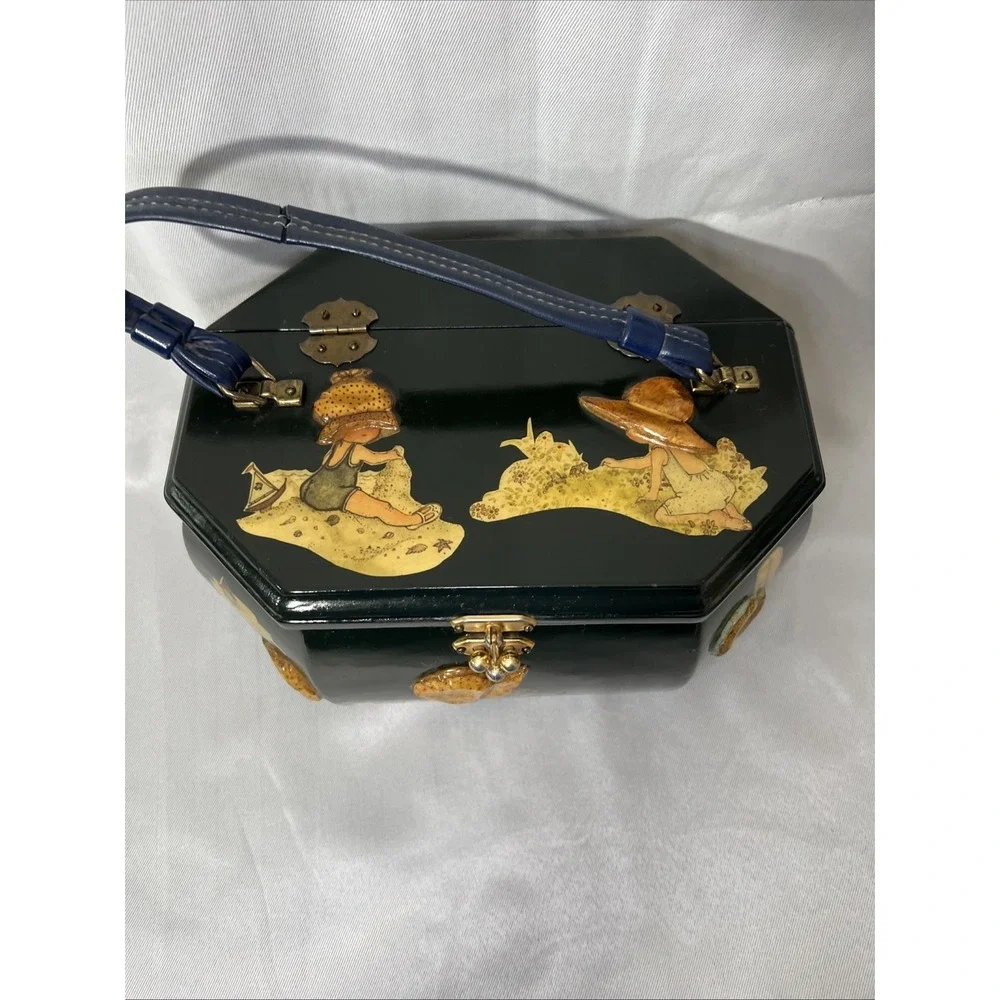Vintage Holly Hobbie 3‎ D Decoupage Black Lacquer Wooden Handbag